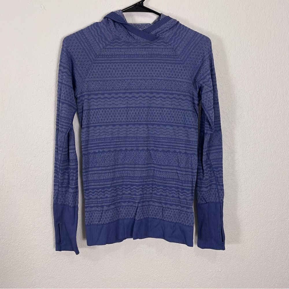Lululemon Blue Patterned Hooded Long Sleeve Workout Top Size 8